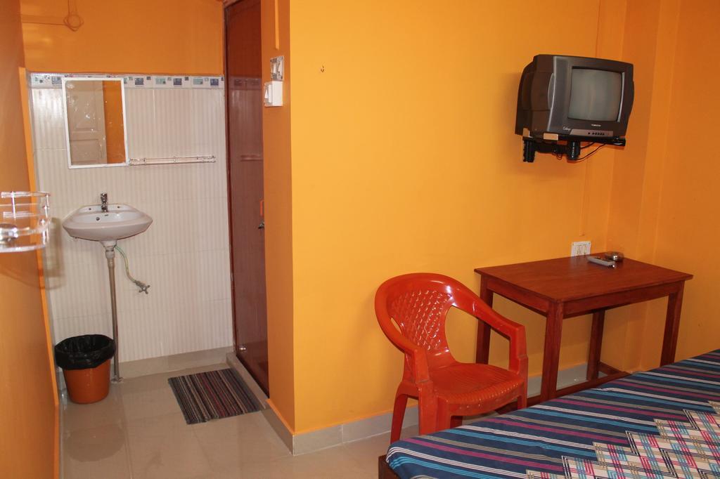 Aashiaanaa Residency Inn Port Blair Zimmer foto